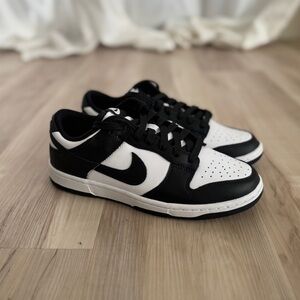 Nike Dunk Low Panda Black/White, Women’s Size 9